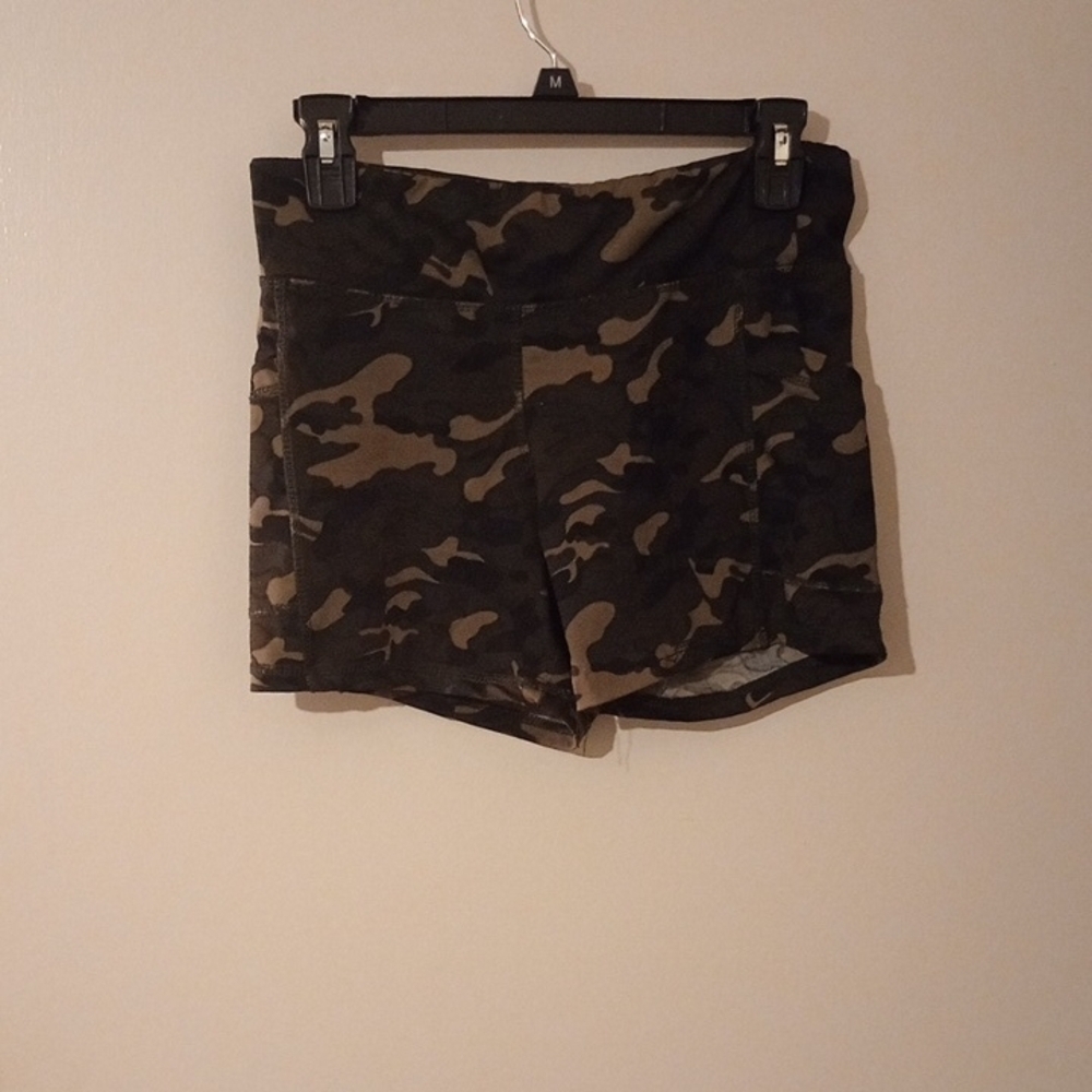 Camo Print Women's Shorts